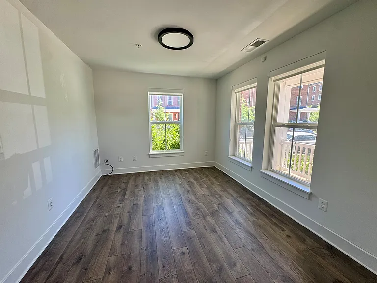 1228 Wynton Pl NE — Photo 30