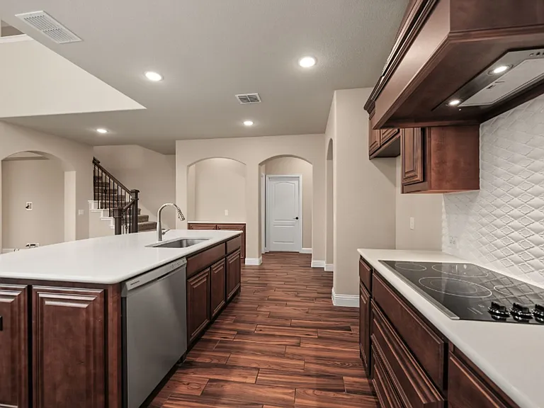 504 Ridgewater Trl — Photo 14