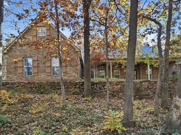 7411 S Urbana Ave, Tulsa, OK 74136