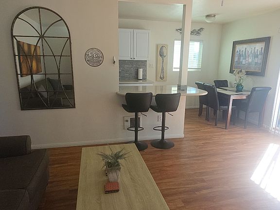 5th image of 710 Diamond St