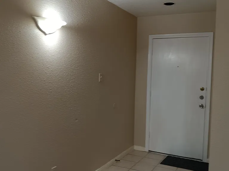 9707 Richmond Ave #114 — Photo 3