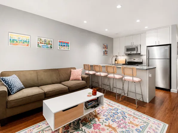 92 W Springfield St APT 1, Boston, MA 02118
