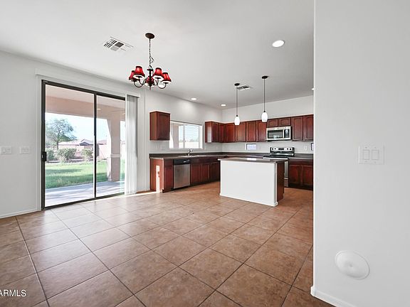 5th image of 21941 E Creosote Ct