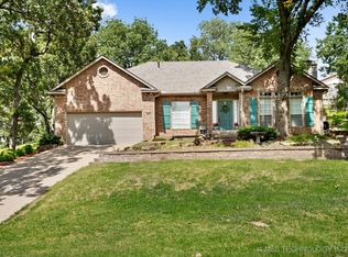 1281 Oak Rd, Catoosa, OK 74015