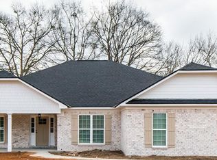 2705 Summerfield Pl, Phenix City, AL 36867