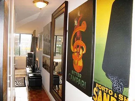 Rented by Anchor Associates | media 9