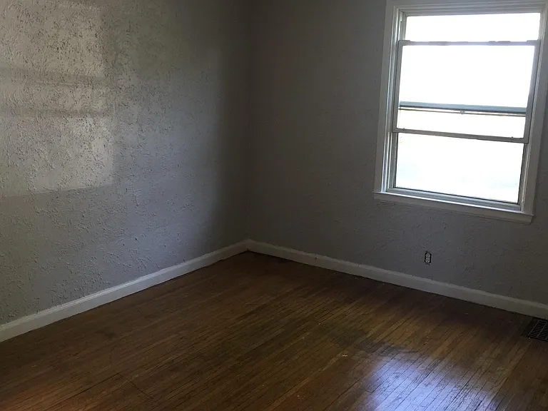 424 Westgate Rd #RIGHT SIDE — Photo 18