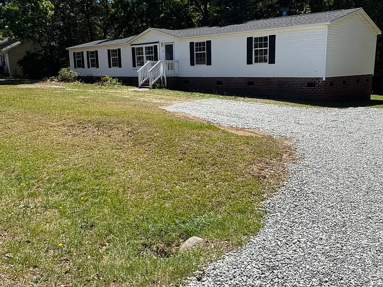 223 Barewood Dr — Photo 3