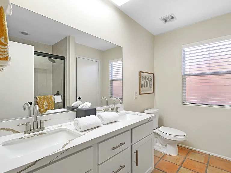 Avenue Ramirez La Quinta Cir — Photo 8