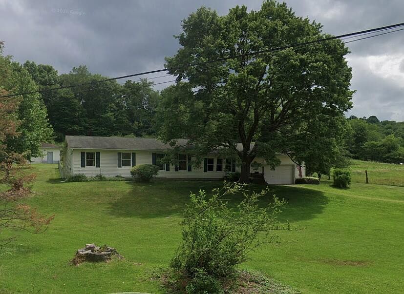 1st image of 9694 Fallsburg Rd NE