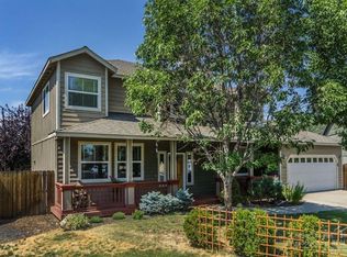 2242 SW Stonehedge Ct, Redmond, OR 97756