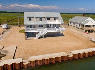 81 Circle Beach Rd, Madison, CT 06443