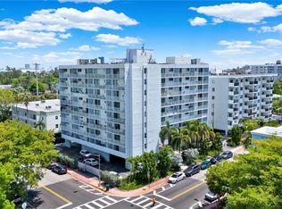 1045 10th St APT 307, Miami Beach, FL 33139
