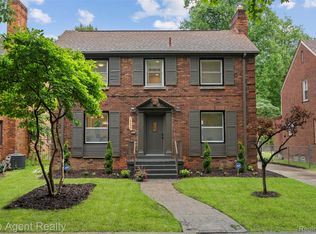 14638 Greenview Rd, Detroit, MI 48223