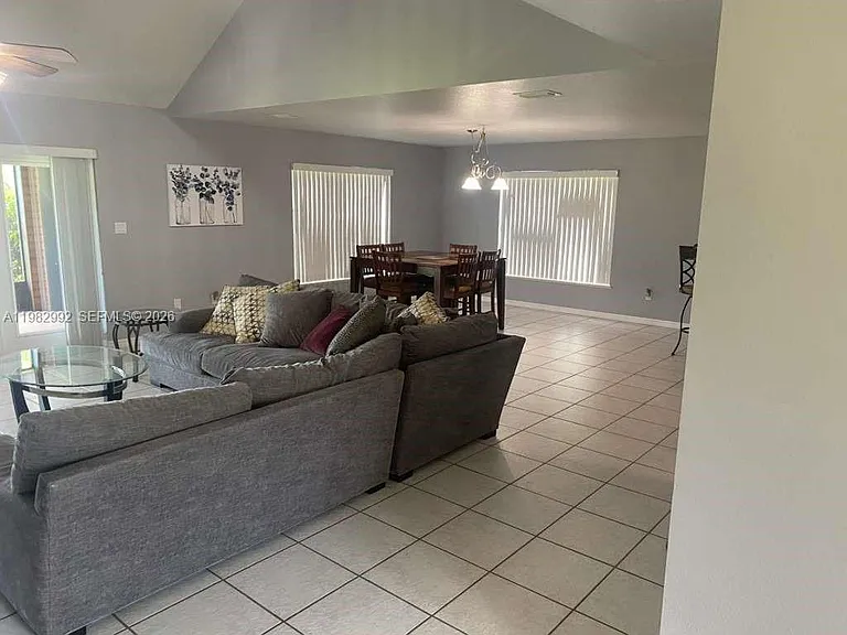3116 Tanglewylde Ave — Photo 36