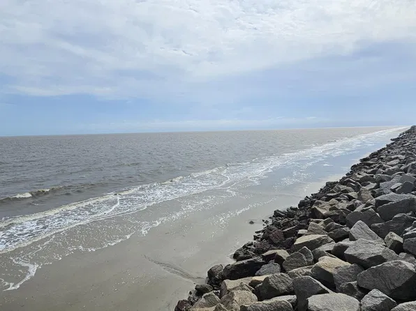 1175 N Beachview Dr #311, Jekyll Island, GA 31527