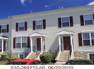 7002 Gallant Fox Dr, New Albany, OH