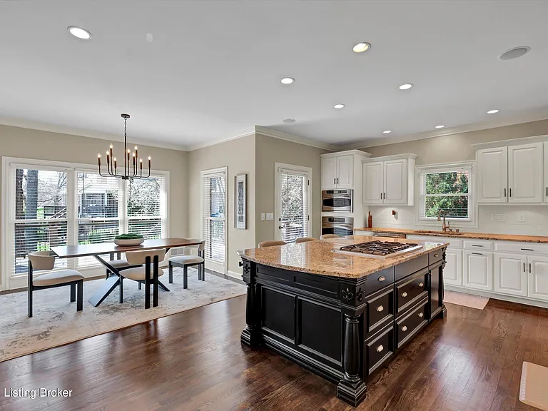 2603 Locust Hill Pl — Photo 16