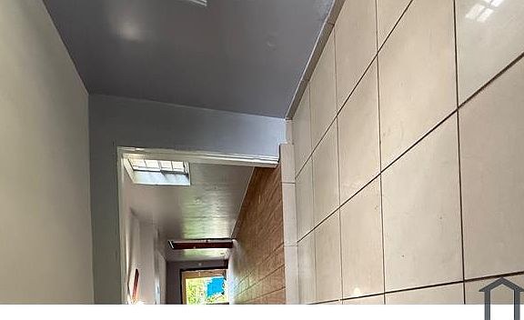 3rd image of 2601 SW 54th Ave