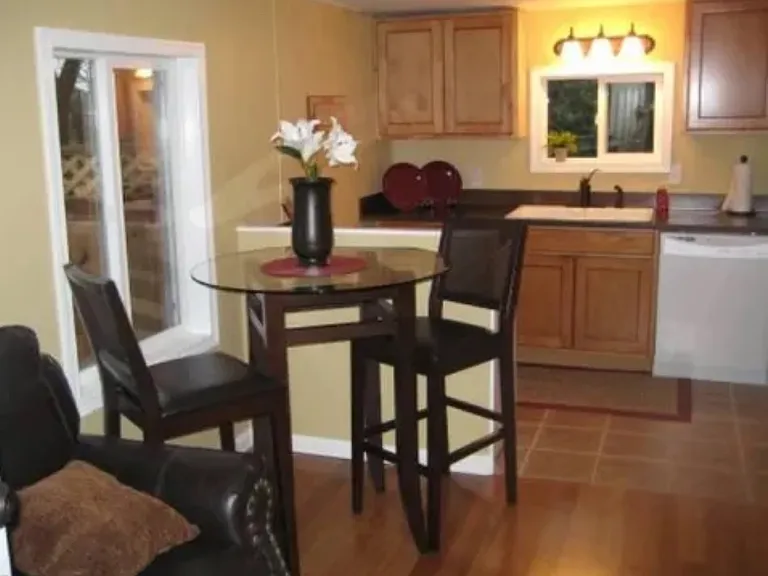 11120 SW Barbur Blvd #5 — Photo 5
