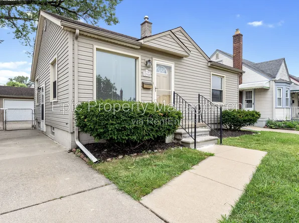12985 Walnut St, Southgate, MI 48195