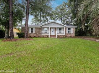 3629 Pinewood Dr, Eight Mile, AL 36613