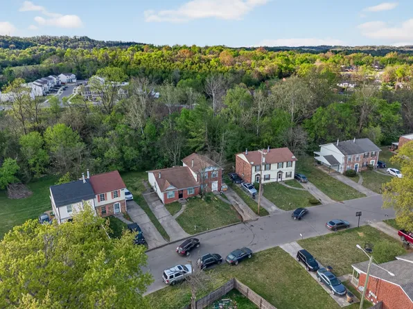 1348 Bellshire Terrace Dr, Nashville, TN 37207
