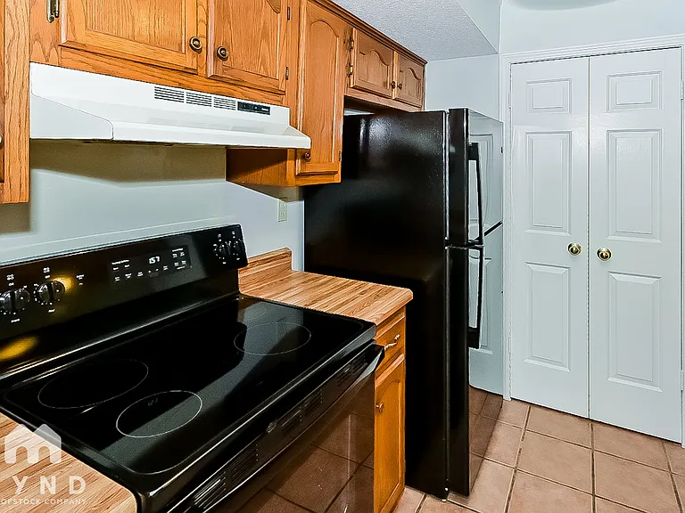 3405 Laurelwood St — Photo 4