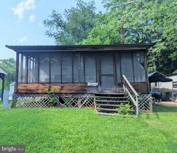 14 Park Blvd, Falling Waters, WV, 25419