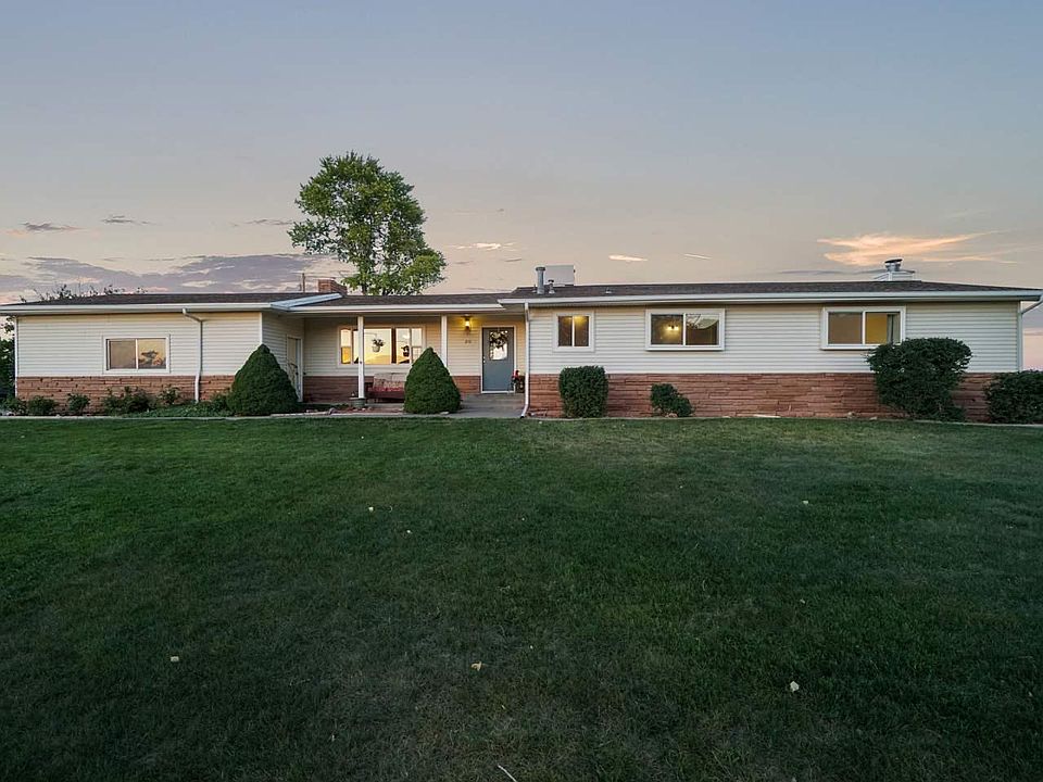 1st image of 210 Easter Hill Dr