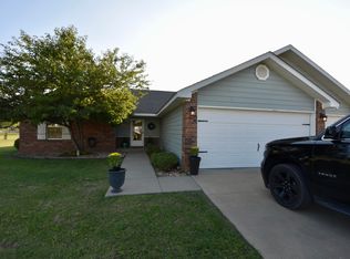 62451 E 269th Trl, Grove, OK 74344