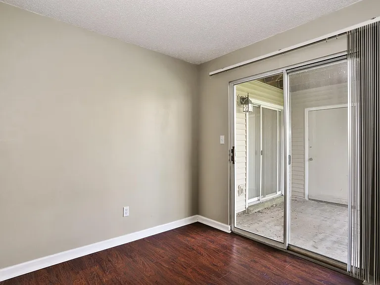 1608 Redbird Cv — Photo 19