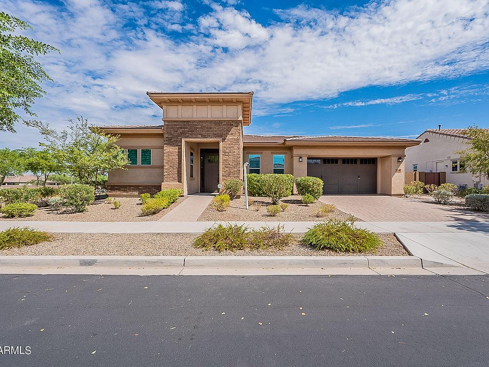 1st image of 4719 N 206TH Avenue
