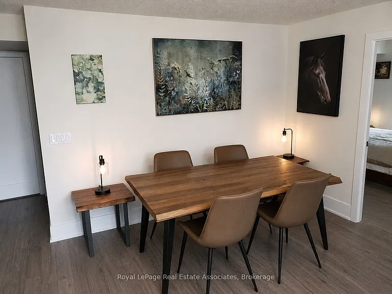 300 Front St W #611 — Photo 4