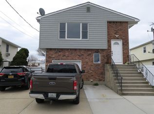 700 Evelyn Ave, North Bellmore, NY 11710