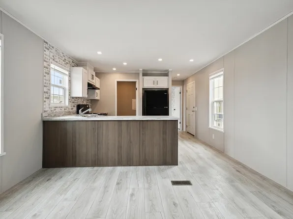 The Grove Plan, Hickory Haven