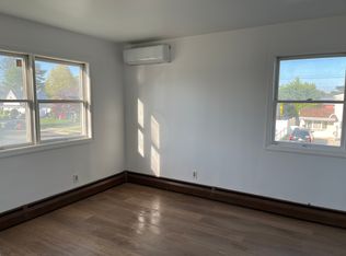 (Undisclosed Address), Levittown, NY 11756