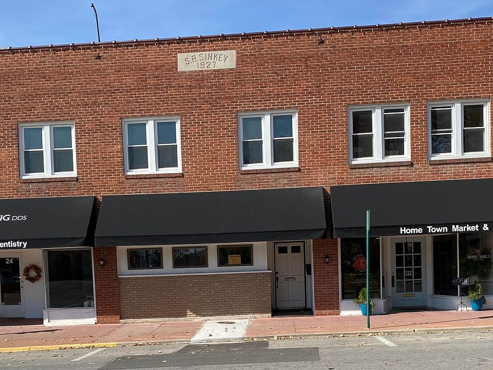 20 S Silver St (second level)