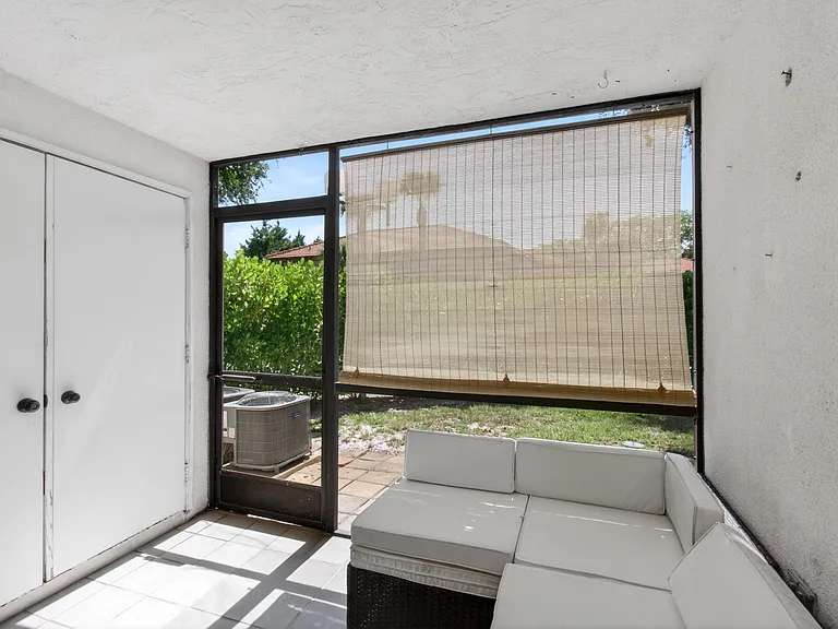 351 Club Cir #101 — Photo 18