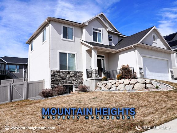 3rd image of 3721 N Valley Vista Way