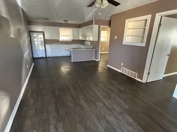 1614 58th Street, 1614 58th St APT A, Lubbock, TX 79412