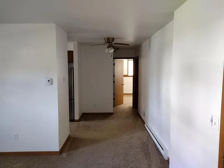1103 Arthur Ave — Photo 21