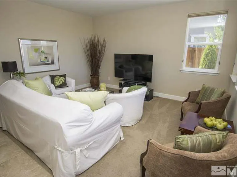 3075 Abruzzi Ct — Photo 8