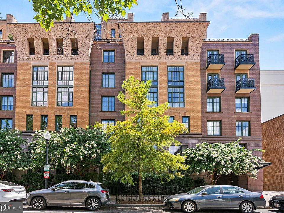 1st image of 910 M St NW APT 403