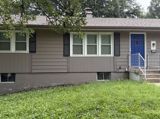 1805 N Kiger Rd, Independence, MO 64050