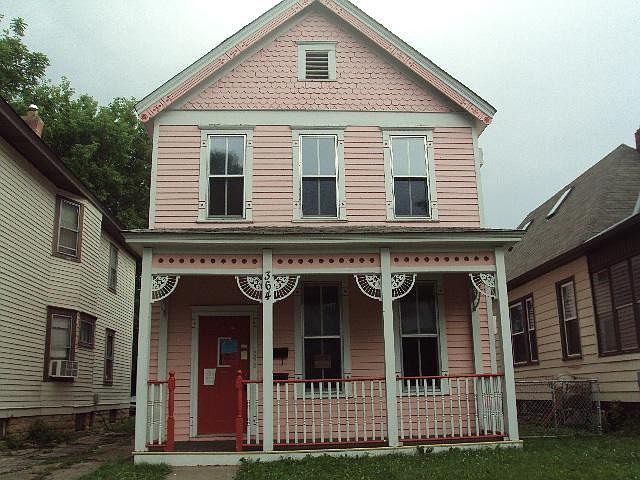 1st image of 364 Sherburne Ave