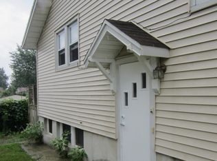 52 Charles St, Little Ferry, NJ 07643