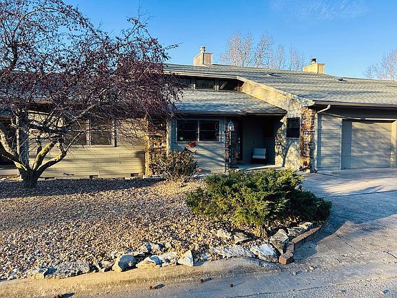 2nd image of 12 Wedgewood Dr #12