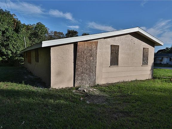 3rd image of 86 Glenmont Dr W