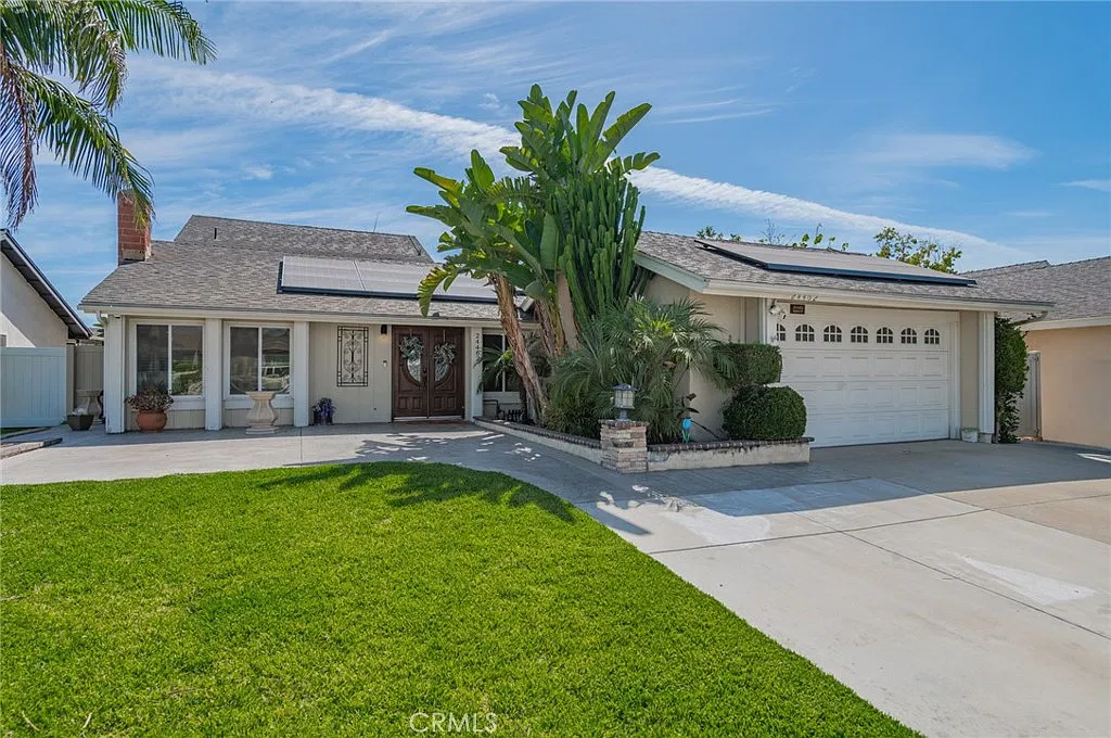 4 bed, 3.5 bath, 2832 sqft, $7,100 — Photo 4